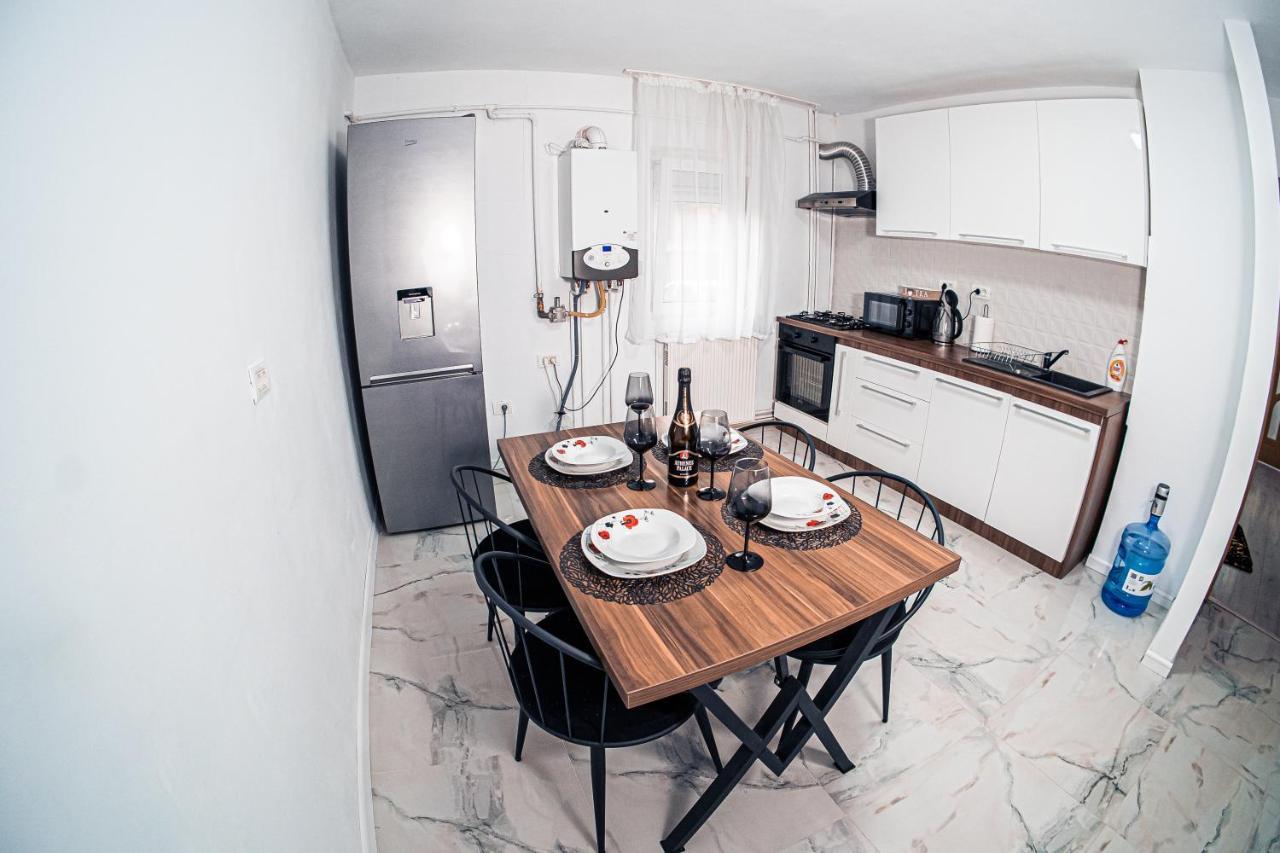 Apartment Apartament Aproape De Iuliusmall Timişoara