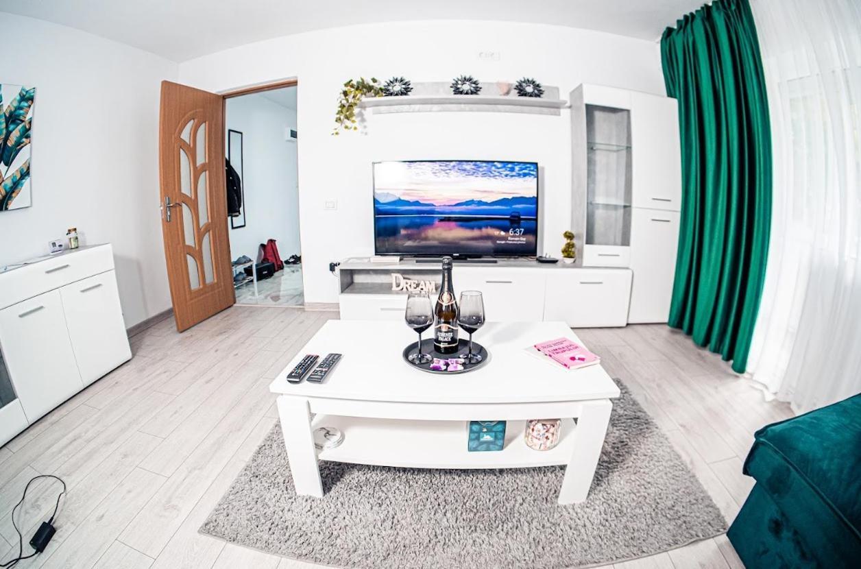 Apartament Aproape De Iuliusmall